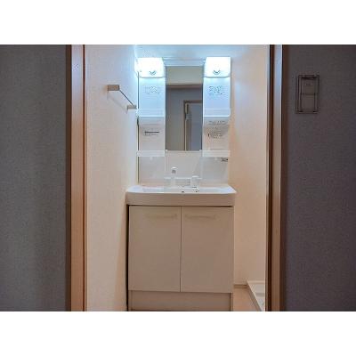 ファミ－ユＫ 102【管理NO：1-020255501-01020】 ★家具家電は申し込み後に搬入しますの物件写真6