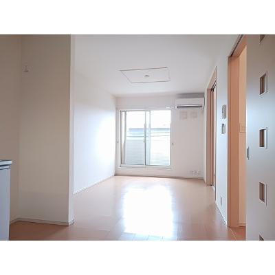 サニーブリーズ天辰 202【管理NO：1-019185101-02020】 ★家具家電は申し込み後に搬入します★の物件写真2
