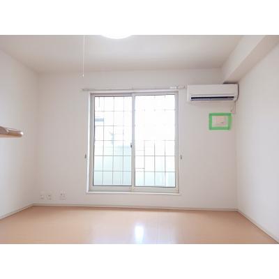 マロン・リジェールＢ 201【管理NO：1-018051202-02010】 ★家具家電は申し込み後に搬入しますの物件写真2