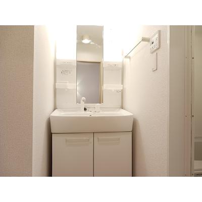 ファ－ストⅠ 202【管理NO：1-017442201-02020】 ★家具家電は申し込み後に搬入します★の物件写真6