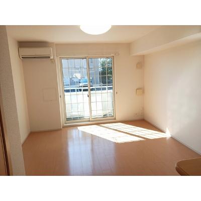 エレガンソーレⅡ 103【管理NO：1-017112602-01030】 ★家具家電は申し込み後に搬入しますの物件写真2