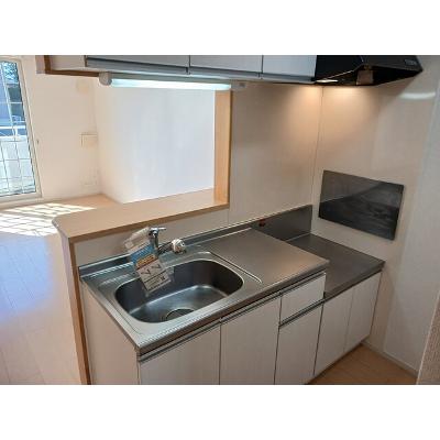 エレガンソーレⅡ 103【管理NO：1-017112602-01030】 ★家具家電は申し込み後に搬入しますの物件写真3