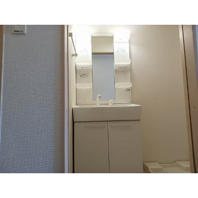 エレガンソーレⅡ 103【管理NO：1-017112602-01030】 ★家具家電は申し込み後に搬入しますの物件写真6