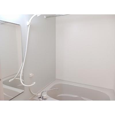 さくら 203【管理NO：1-016778102-02030】 ★家具家電は申し込み後に搬入しますの物件写真4
