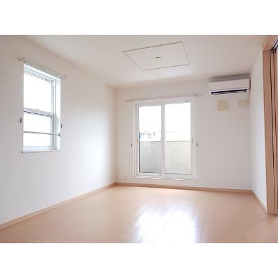 Ｃａｓａ　Ｒｕｈｅ．Ｓ・Ｗ　Ⅰ 203【管理NO：1-016652301-02030】 ★家具家電は申し込み後に搬入しますの物件写真2
