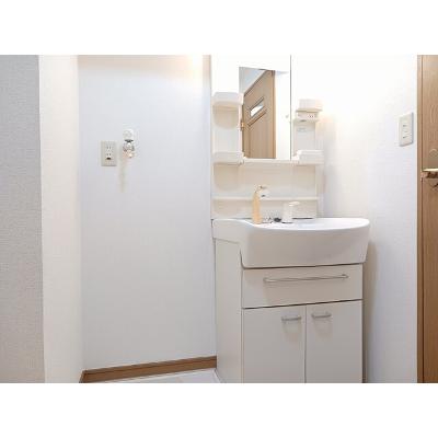 クレスト呉服町 301【管理NO：1-013220601-03010】 ★家具家電は申し込み後に搬入しますの物件写真6