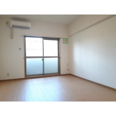 リバ－ガ－デンＦ 207【管理NO：1-012570901-02070】 ★家具家電は申し込み後に搬入しますの物件写真2