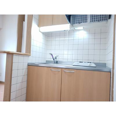 リバ－ハイツ石塚 105【管理NO：1-012339701-01050】 ★家具家電は申し込み後に搬入しますの物件写真3