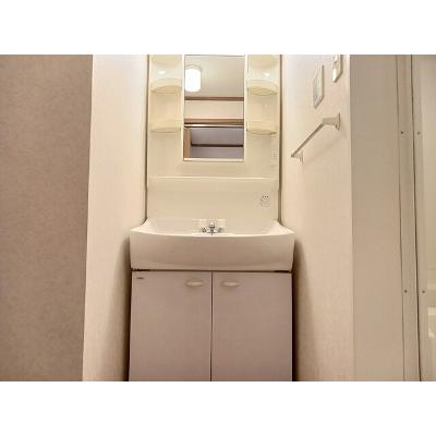 シェトワ 203【管理NO：1-011500001-02030】 ★家具家電は申し込み後に搬入しますの物件写真6
