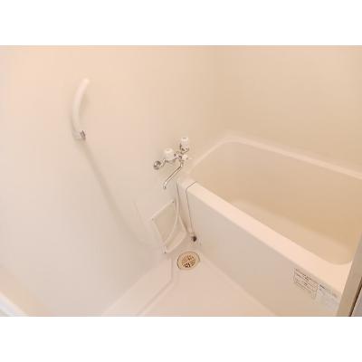シャロム 301【管理NO：1-009438001-03010】 ★家具家電は申し込み後に搬入しますの物件写真4