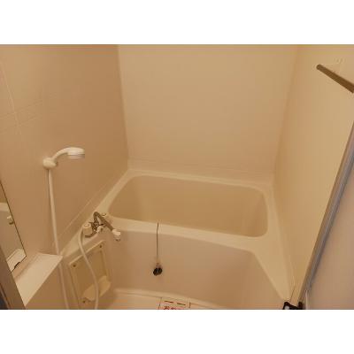 シャンブル・Ｆ 202【管理NO：1-009420001-02020】 ★家具家電は申し込み後に搬入しますの物件写真4