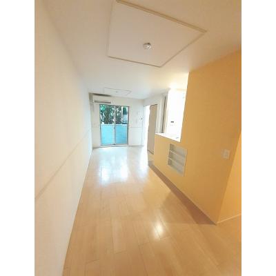 ベル　シュエットⅡ 103【管理NO：1-021679402-01030】 ★家具家電は申し込み後に搬入しますの物件写真2
