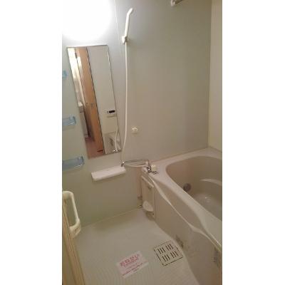 エルミタージュ・トミ 101【管理NO：1-017381901-01010】 ★家具家電は申し込み後に搬入しますの物件写真4