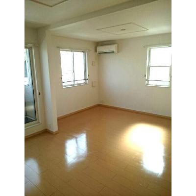 アメニティ　Ｂ 203【管理NO：1-017044902-02030】 ★家具家電は申し込み後に搬入します★の物件写真2