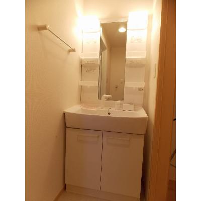 apartment 鹿児島県志布志市有明町野井倉８２７６番地１５４ 

↓地図はこちらから