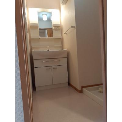 ラティーナ霧島Ⅰ 201【管理NO：1-013756401-02010】 ★家具家電は申し込み後に搬入しますの物件写真6