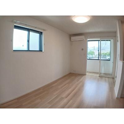 かのやⅢ 105【管理NO：1-027984401-01050】 ★家具家電は申し込み後に搬入しますの物件写真2
