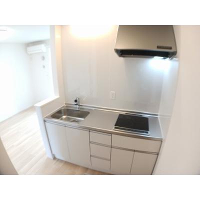 かのやⅢ 102【管理NO：1-027984401-01020】 ★家具家電は申し込み後に搬入しますの物件写真3
