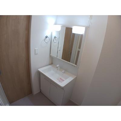 ラ・ルーチェⅡ 101【管理NO：1-021848402-01010】 ★家具家電は申し込み後に搬入しますの物件写真6