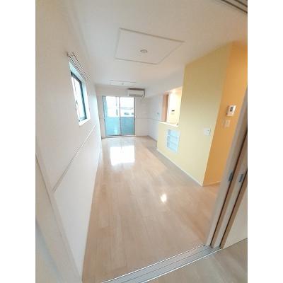 ベル　シュエットⅠ 104【管理NO：1-021679401-01040】 ★家具家電は申し込み後に搬入します★の物件写真2