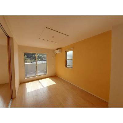 イハ・シャンティ 204【管理NO：1-021351101-02040】 ★家具家電は申し込み後に搬入します★の物件写真2