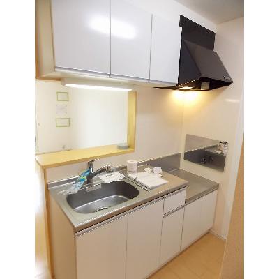 カーク　Ｂ棟 102【管理NO：1-018510302-01020】 ★家具家電は申し込み後に搬入します★の物件写真3