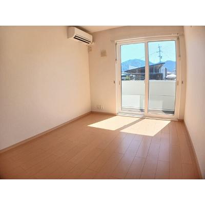 Ｒ・レオーネ 102【管理NO：1-015835701-01020】 ★家具家電は申し込み後に搬入します★の物件写真2