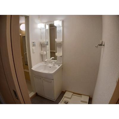 アーバンツァ 306【管理NO：1-016015601-03050】 ★家具家電は申し込み後に搬入します 2026年07月中旬入居可能の物件写真6