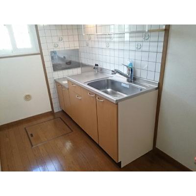 クレスト菱木 103【管理NO：1-010825101-01030】 ★家具家電は申し込み後に搬入します 2026年07月下旬入居可能の物件写真3