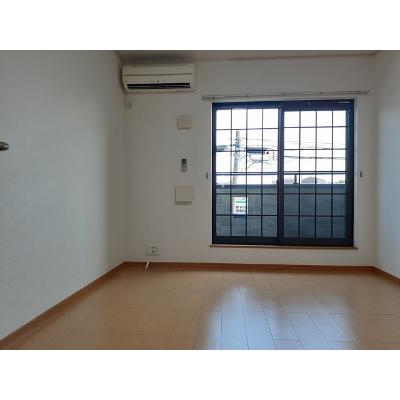 カーサ　アモローザ 203【管理NO：1-015375601-02030】 2026年07月下旬入居可能の物件写真2