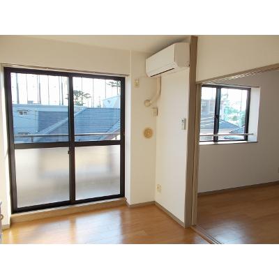 エンパス 303【管理NO：1-004464001-03030】 ★家具家電は申し込み後に搬入します 2026年11月中旬入居可能の物件写真2
