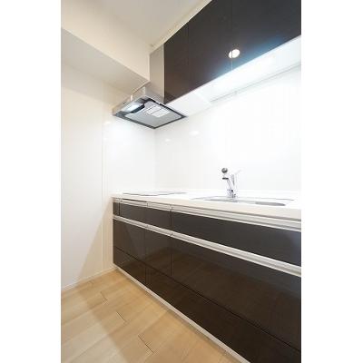 ソレアードプラーサⅥ 201【管理NO：1-027232901-02010】 ★家具家電は申し込み後に搬入します★の物件写真3