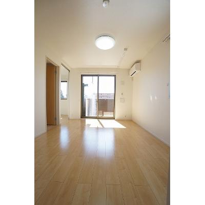 レイクヒル金屋 103【管理NO：1-022424201-01030】 ★家具家電は申し込み後に搬入しますの物件写真2