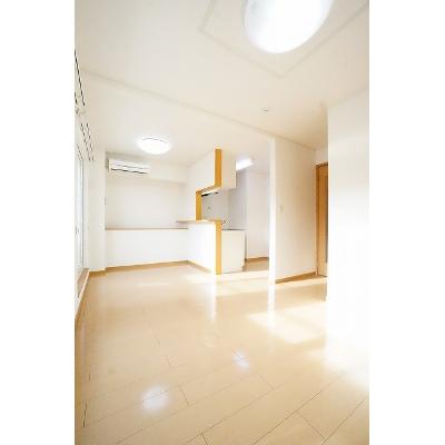 ビサイドピュア 205【管理NO：1-014630101-02040】 ★家具家電は申し込み後に搬入しますの物件写真2