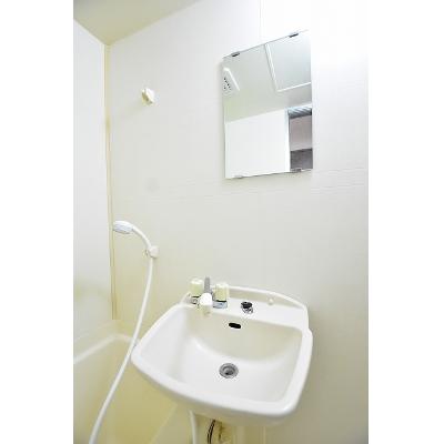 グランシャリオⅠ 202【管理NO：1-007608501-02020】 ★家具家電は申し込み後に搬入しますの物件写真6
