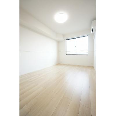 ヴィクトワールⅡ 302【管理NO：1-027188501-03020】 ★家具家電は申し込み後に搬入しますの物件写真2