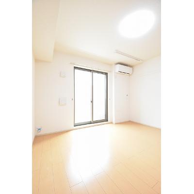 サニーⅤ 102【管理NO：1-021122301-01020】 ★家具家電は申し込み後に搬入しますの物件写真2