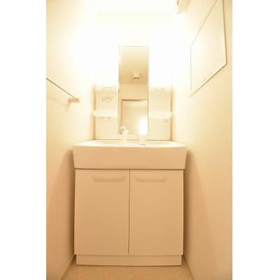 パークサンリット 201【管理NO：1-017694201-02010】 ★家具家電は申し込み後に搬入しますの物件写真6