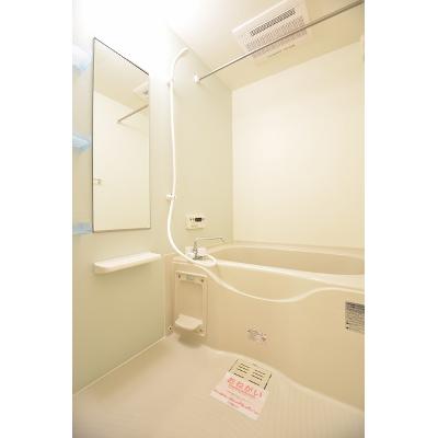 モンターニュ・ジョリＣ 103【管理NO：1-015549901-01030】 ★家具家電は申し込み後に搬入します★の物件写真4