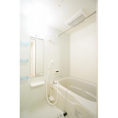 ローゼンハイム 202【管理NO：1-015434601-02020】 ★家具家電は申し込み後に搬入しますの物件写真4