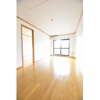 フォンテーヌ 103【管理NO：1-012049401-01030】 ★家具家電は申し込み後に搬入します★の物件写真2