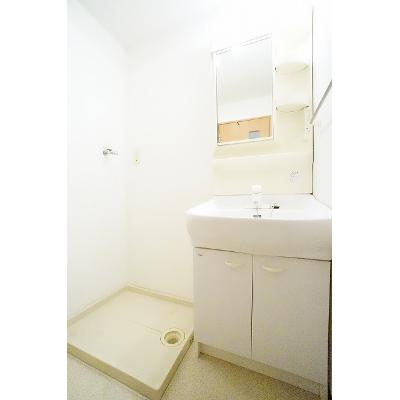 イノセント　プラーサ 101【管理NO：1-012013301-01010】 ★家具家電は申し込み後に搬入しますの物件写真6