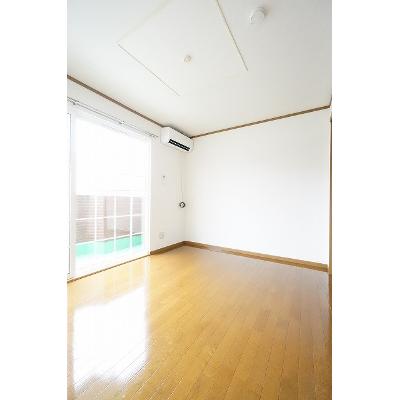 メゾン・グリシーヌ 103【管理NO：1-010466701-01030】 ★家具家電は申し込み後に搬入しますの物件写真2