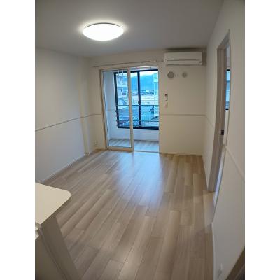クレイン 203【管理NO：1-027621801-02030】の物件写真2