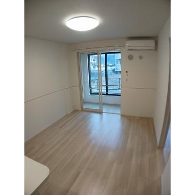クレイン 103【管理NO：1-027621801-01030】の物件写真2