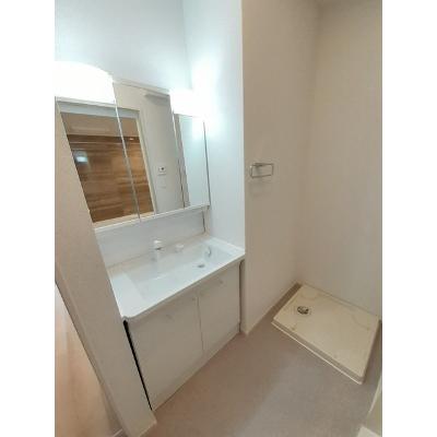 グーラテース弐番館 205【管理NO：1-027211802-02040】 ★家具家電は申し込み後に搬入しますの物件写真6