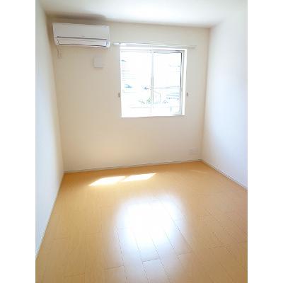 シャトレー　ポワリエ　Ｂ 101【管理NO：1-017224002-01010】 ★家具家電は申し込み後に搬入しますの物件写真2