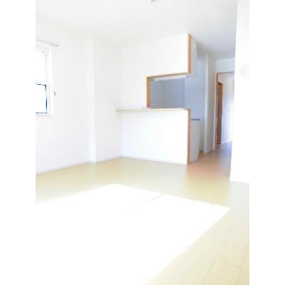 アテスウェイ 102【管理NO：1-017116101-01020】 ★家具家電は申し込み後に搬入しますの物件写真2