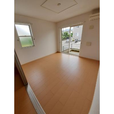 アドニードⅢ 105【管理NO：1-015974101-01040】 ★家具家電は申し込み後に搬入しますの物件写真2