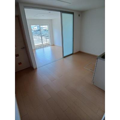 アドニードⅢ 101【管理NO：1-015974101-01010】 ★家具家電は申し込み後に搬入します★ ★2026年11月中旬入居可能★の物件写真3